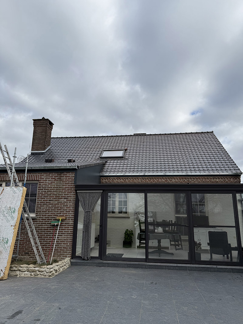 Project Image /images/projecten/dakbedekking-steenokkerzeel-1/IMG_2746.jpg